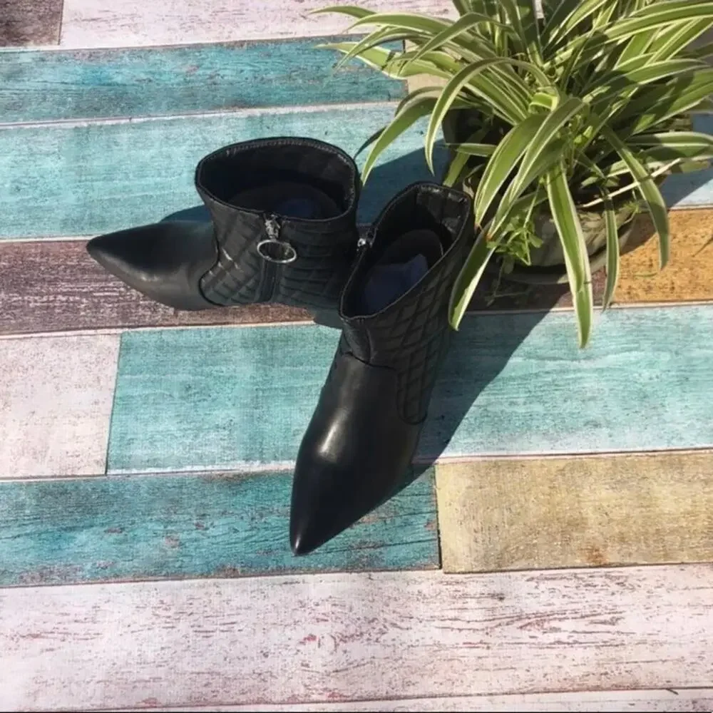 Trary quilted pointed toe ankle boot NEW